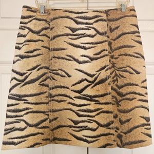 Cache skirt, size 8